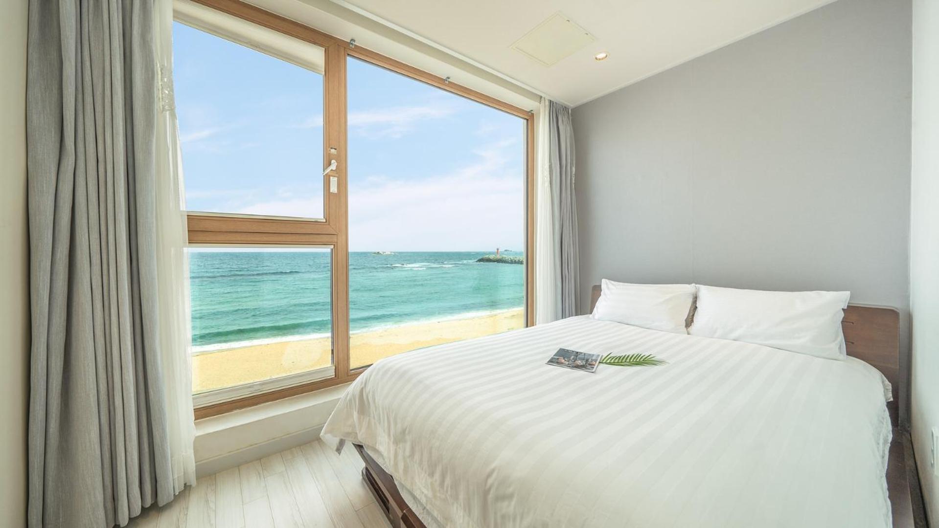 Goseong Littlesquare Oceanview Pension 客房 照片