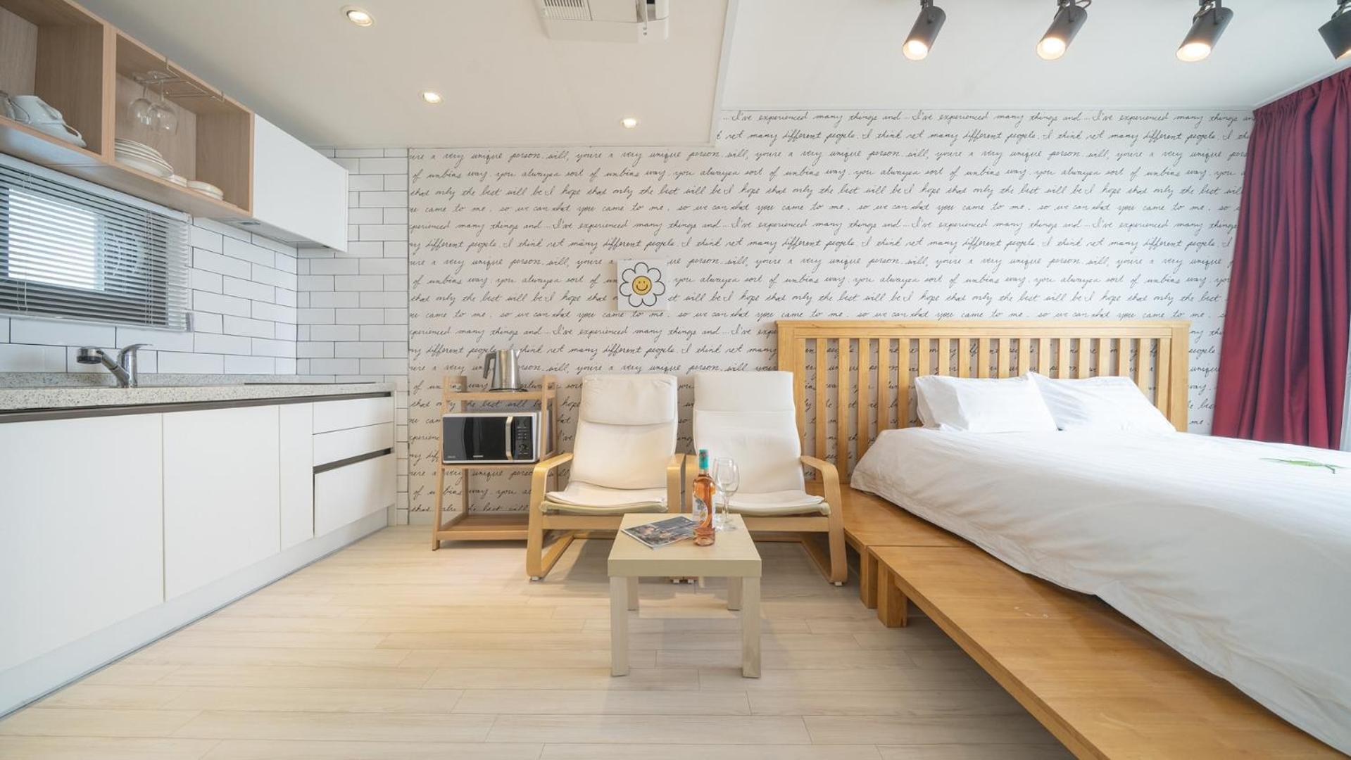 Goseong Littlesquare Oceanview Pension 外观 照片